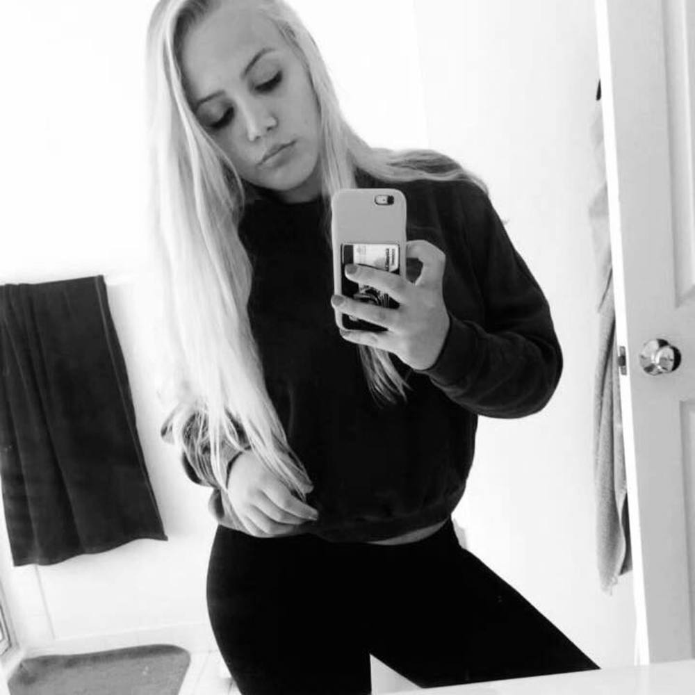 Meet your Posher, Abby